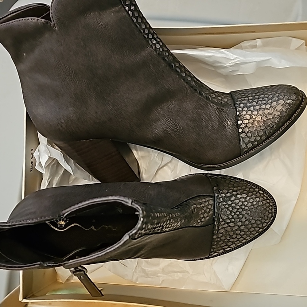 Ankle Boots